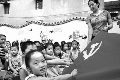 “追光”显示产业科技最前沿